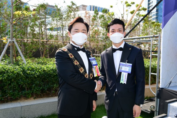 8ee2a06b355e289e705de72409bff879_1622527