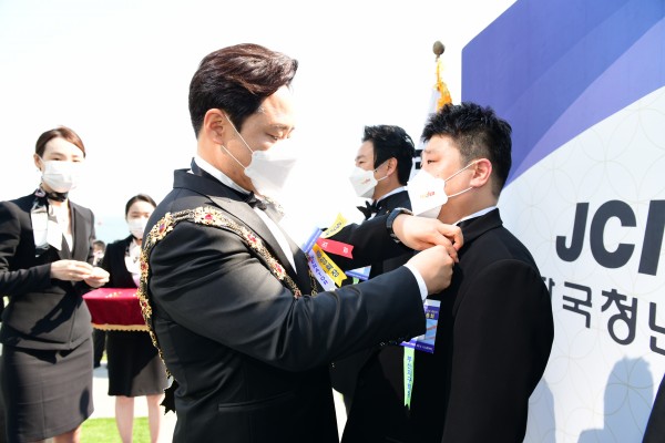 8ee2a06b355e289e705de72409bff879_1622527