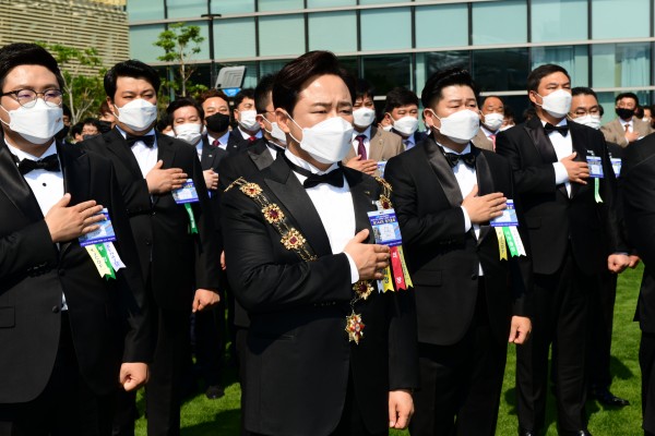 8ee2a06b355e289e705de72409bff879_1622521