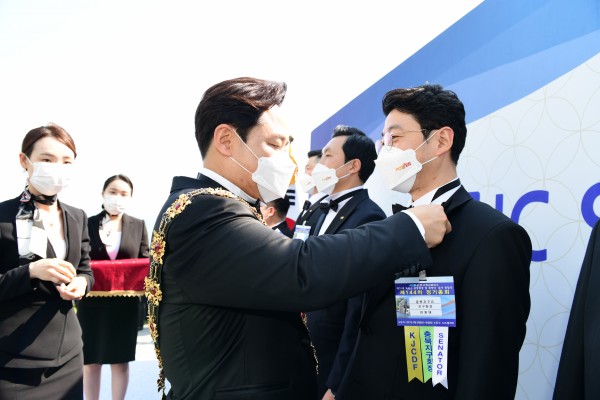 8ee2a06b355e289e705de72409bff879_1622527