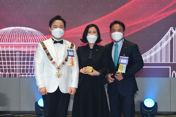 8ee2a06b355e289e705de72409bff879_1622528